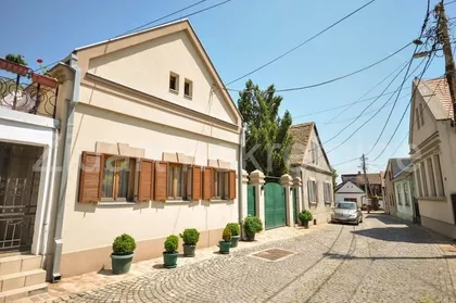 Visoka | 4zida.rs