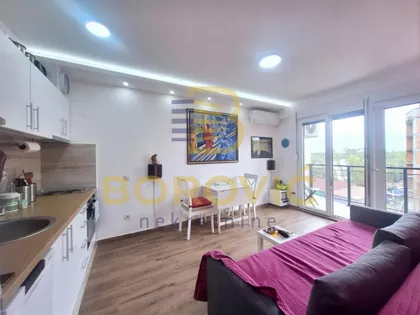 Višnjička Banja | 4zida.rs