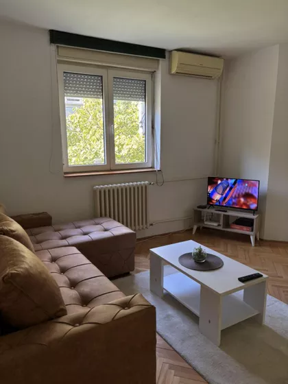 Knez Miletina | 4zida.rs
