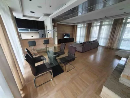 Velisava Vulovića | 4zida.rs