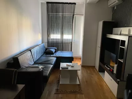 Braće Jerkovića 114A | 4zida.rs
