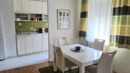 Branimira Ćosića 8 | 4zida.rs