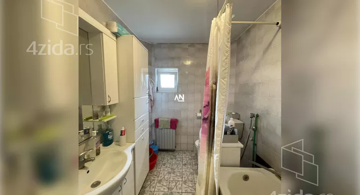 4-etažna kuća | 4zida