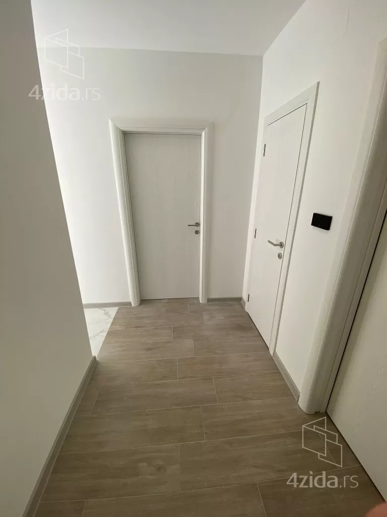 Osmosoban stan | 4zida