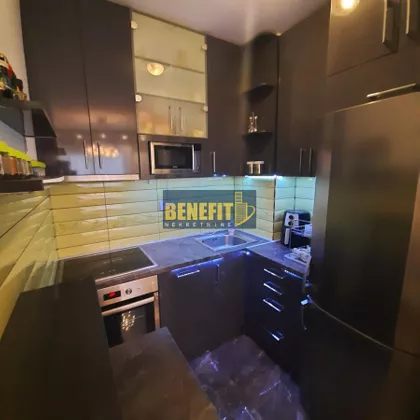 Crveni Krst Vračar | 4zida.rs