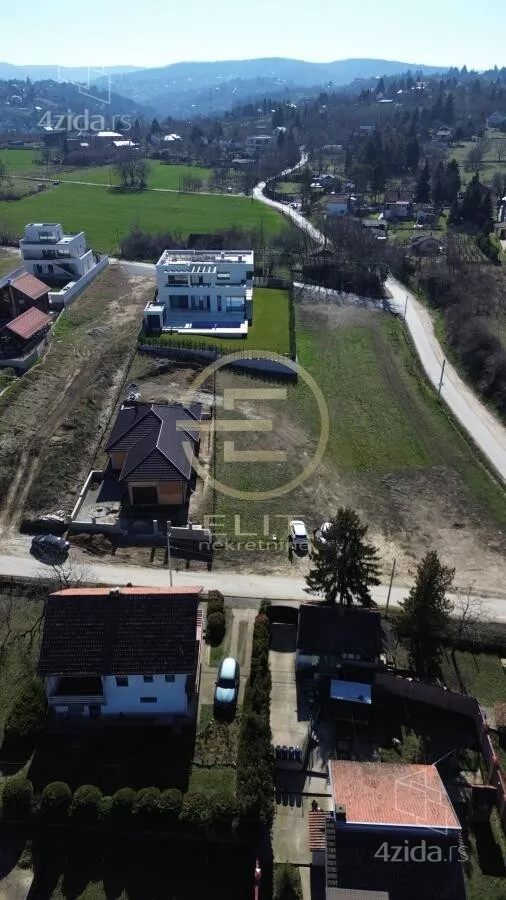 Građevinsko zemljište | 4zida