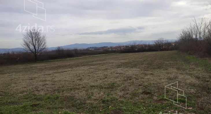 Plac | 4zida