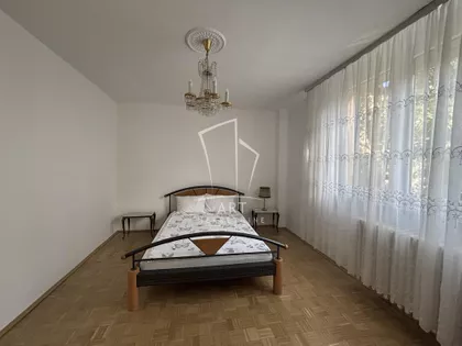 Velbuška | 4zida.rs