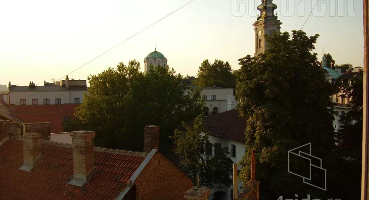 Četvoroiposoban stan | 4zida