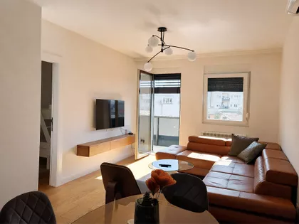 Mihaila Gavrilovića bb | 4zida.rs