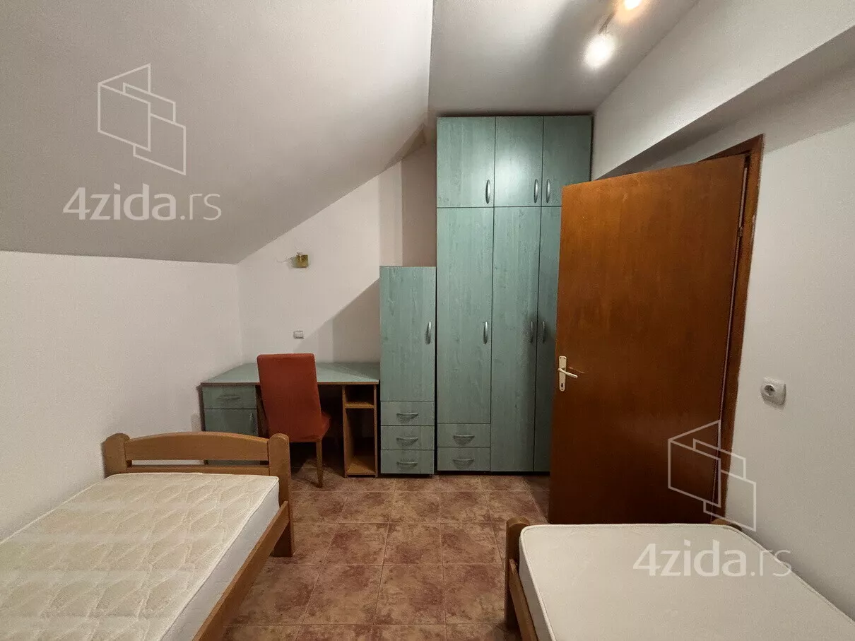 3-etažna kuća | 4zida