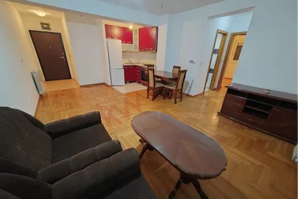 Vojvode Vlahovića | 4zida.rs