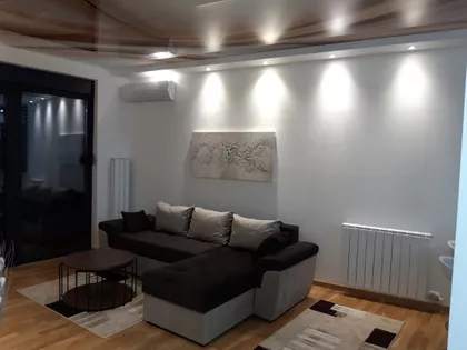 Svetozara Miletića 31 | 4zida.rs