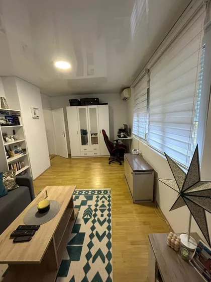 Medakovićeva 113 | 4zida.rs