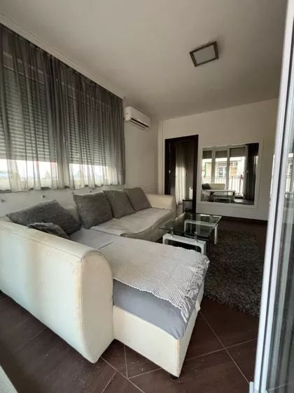 Davida Pajića 4 | 4zida.rs