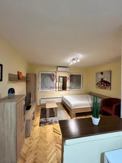 Stari Grad | 4zida.rs