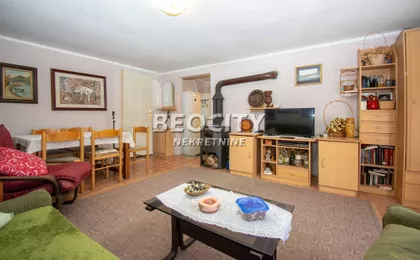 Kralja Petra I +25m terasa | 4zida.rs