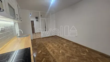 Železnička stanica | 4zida.rs