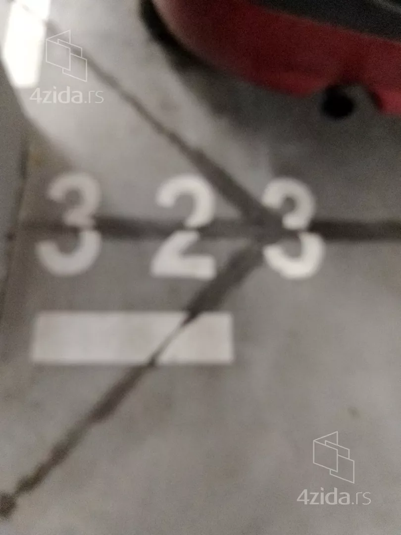 Garaža | 4zida