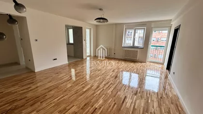 Cara Dušana | 4zida.rs