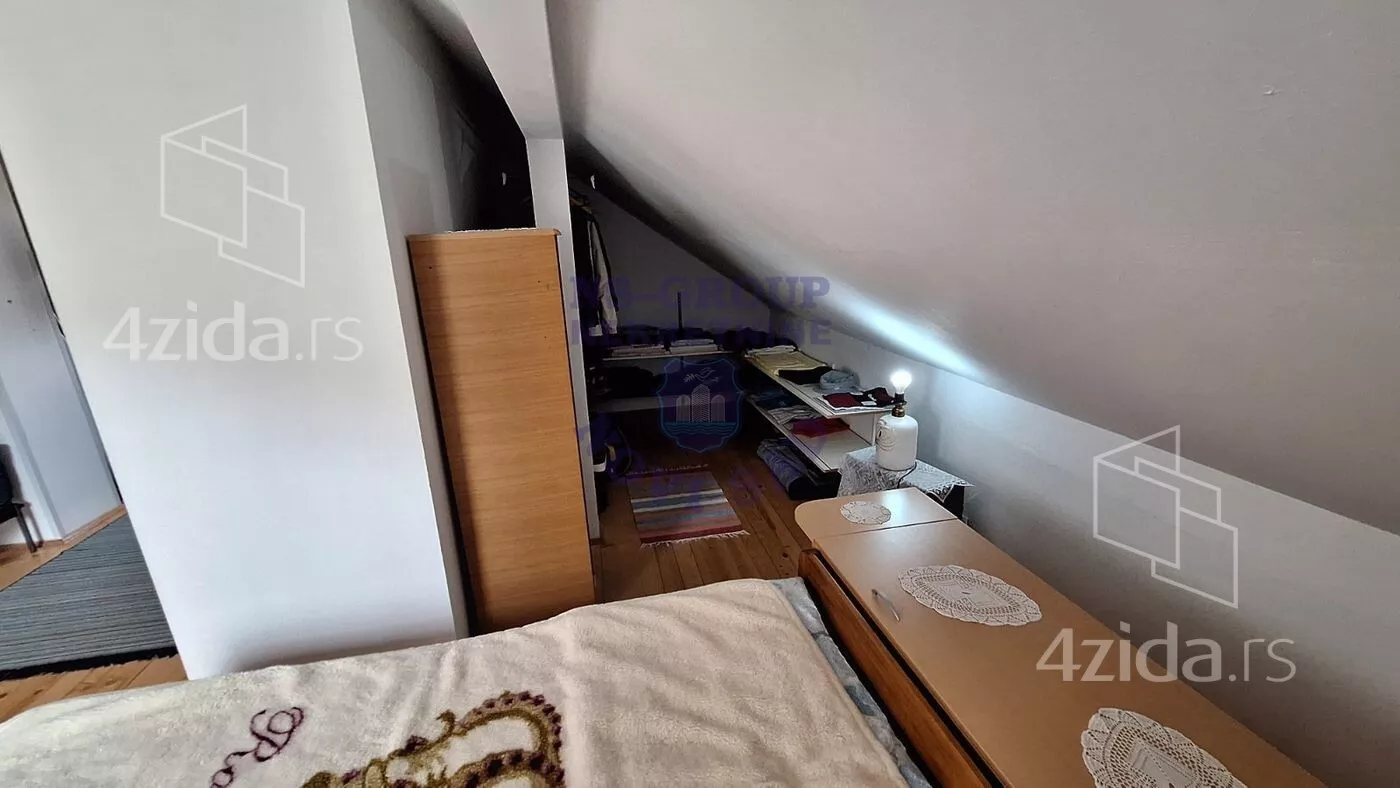 3-etažna kuća | 4zida