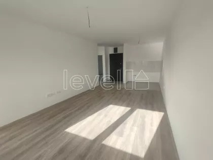Veternička Rampa | 4zida.rs