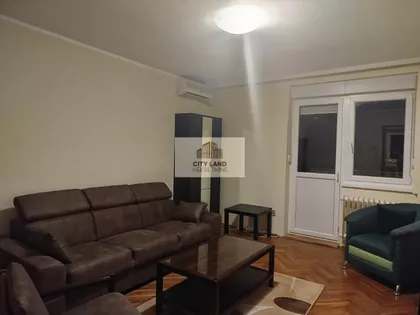 Crveni Krst Vračar | 4zida.rs