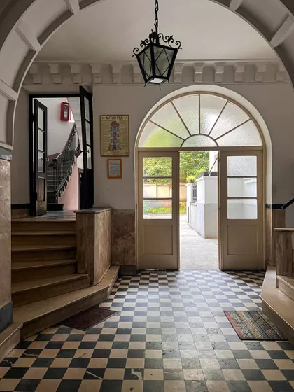 Njegoševa | 4zida.rs