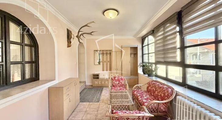 3-etažna kuća | 4zida