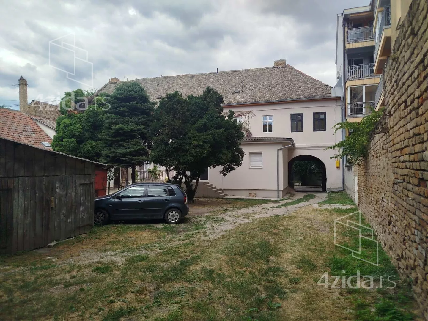 Građevinsko zemljište | 4zida