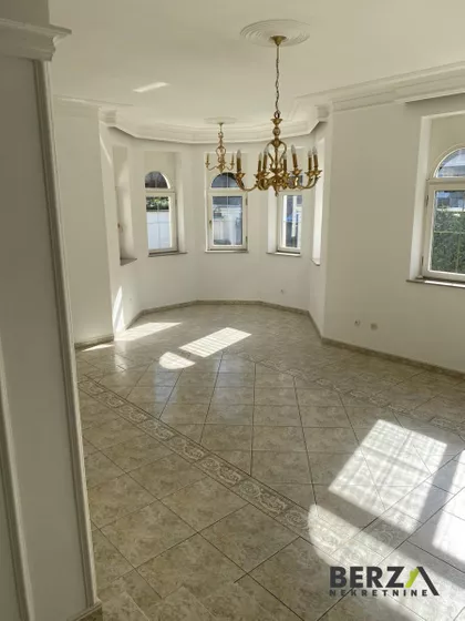 Nova Detelinara | 4zida.rs