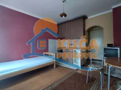 Cara Dušana | 4zida.rs