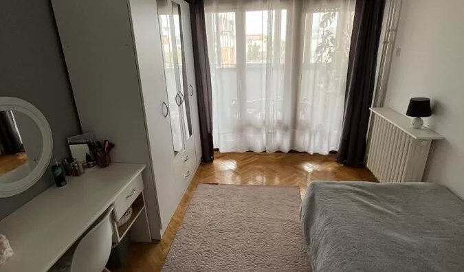 Četvoroiposoban stan | 4zida