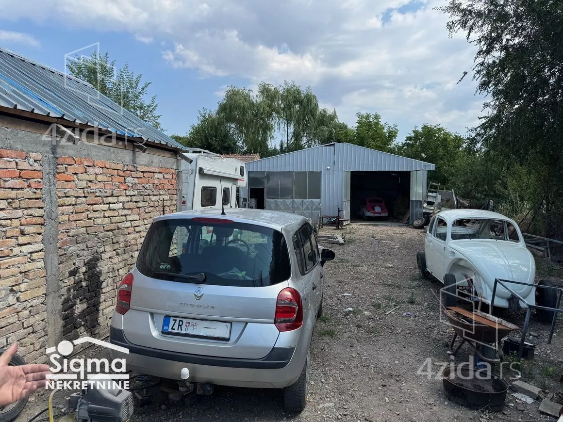 Građevinsko zemljište | 4zida