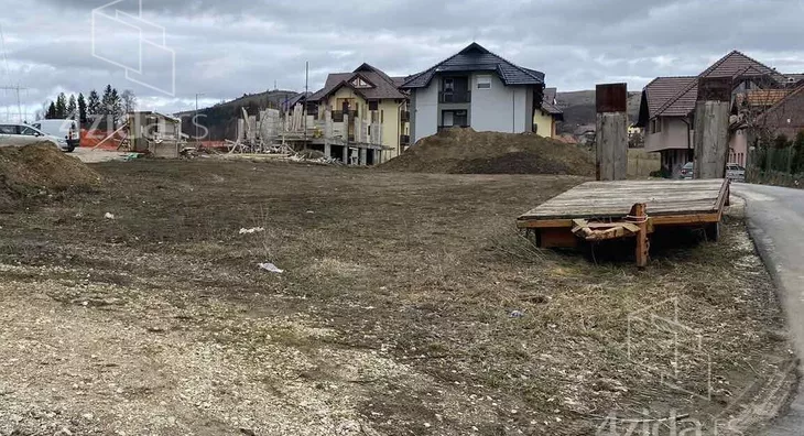Građevinsko zemljište | 4zida