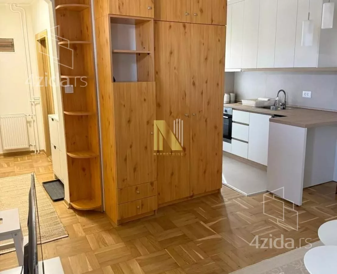 Garsonjera | 4zida
