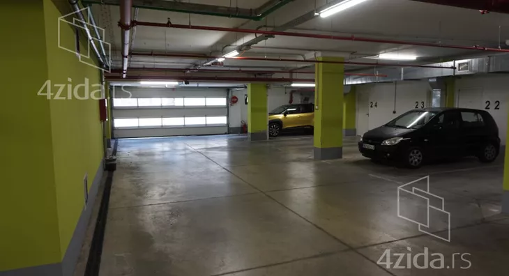 Garaža | 4zida