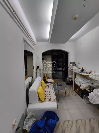 Obrenovićeva | 4zida.rs