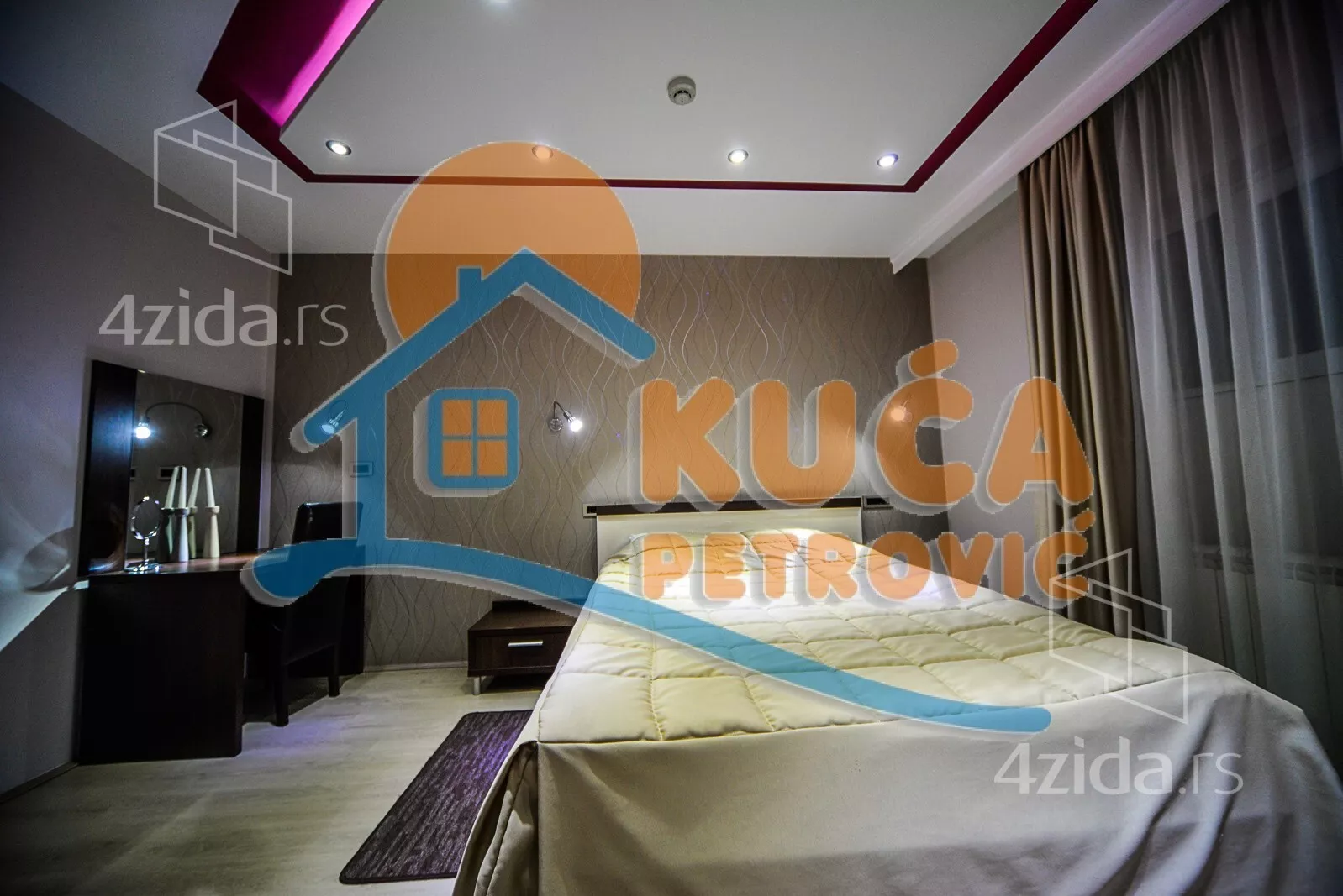 Lokal | 4zida