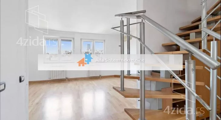 Petosoban stan | 4zida