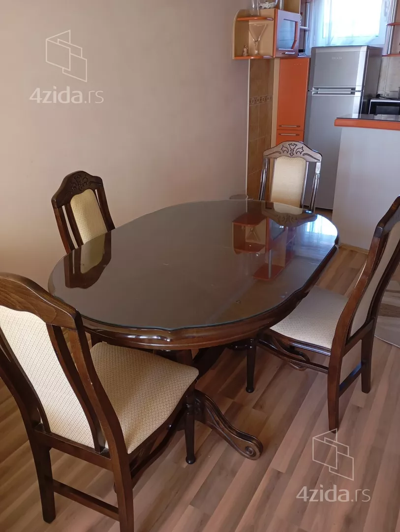 Troiposoban stan | 4zida