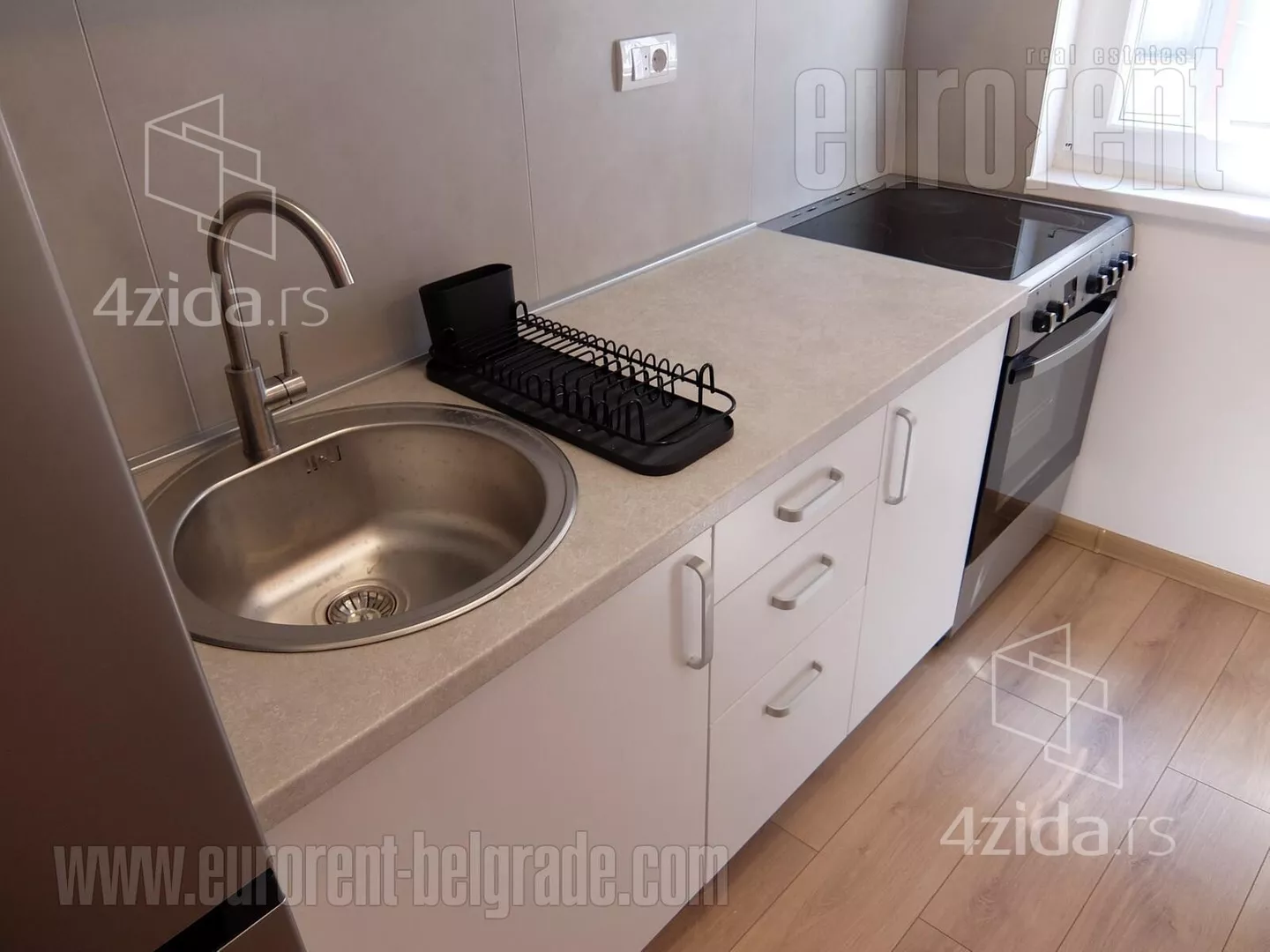 Garsonjera | 4zida