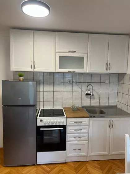 Vojvode Mišića 95 | 4zida.rs