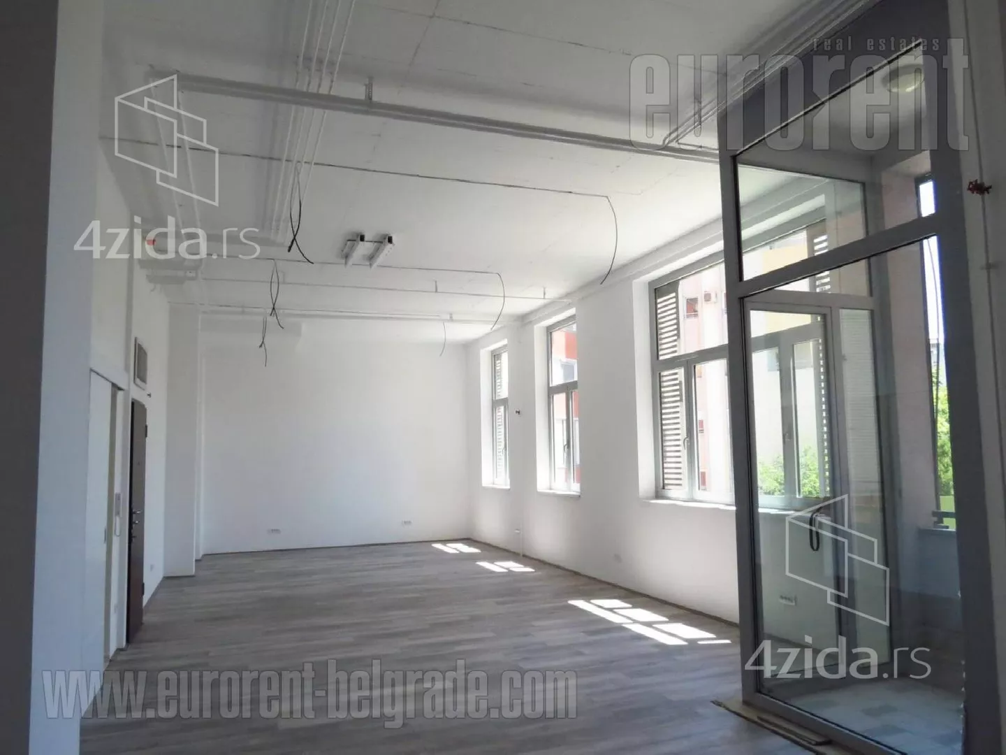 Poslovni prostor | 4zida