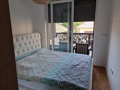 Tanaska Rajića 14 | 4zida.rs