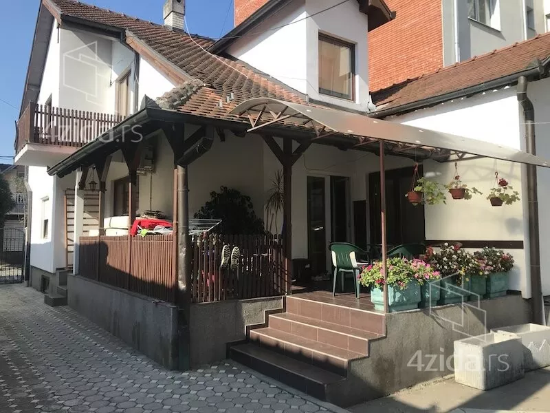 2-etažna kuća | 4zida
