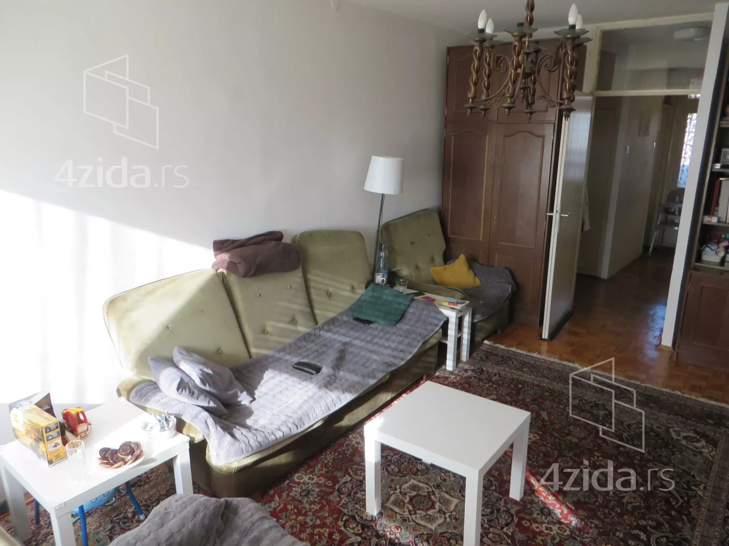 Troiposoban stan | 4zida