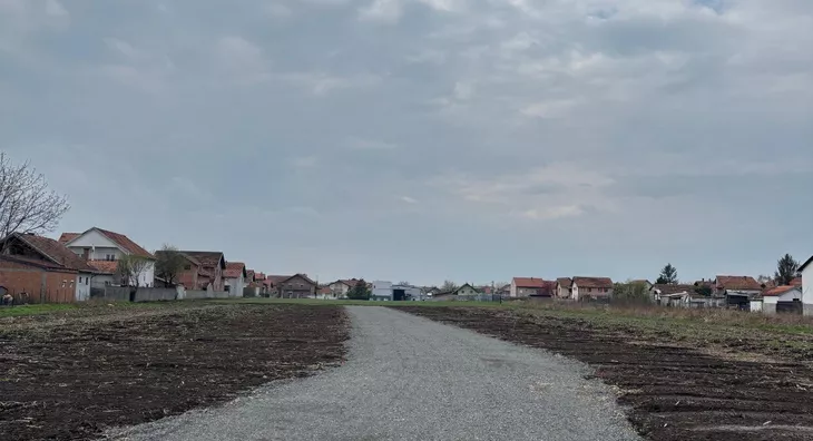 Građevinsko zemljište | 4zida