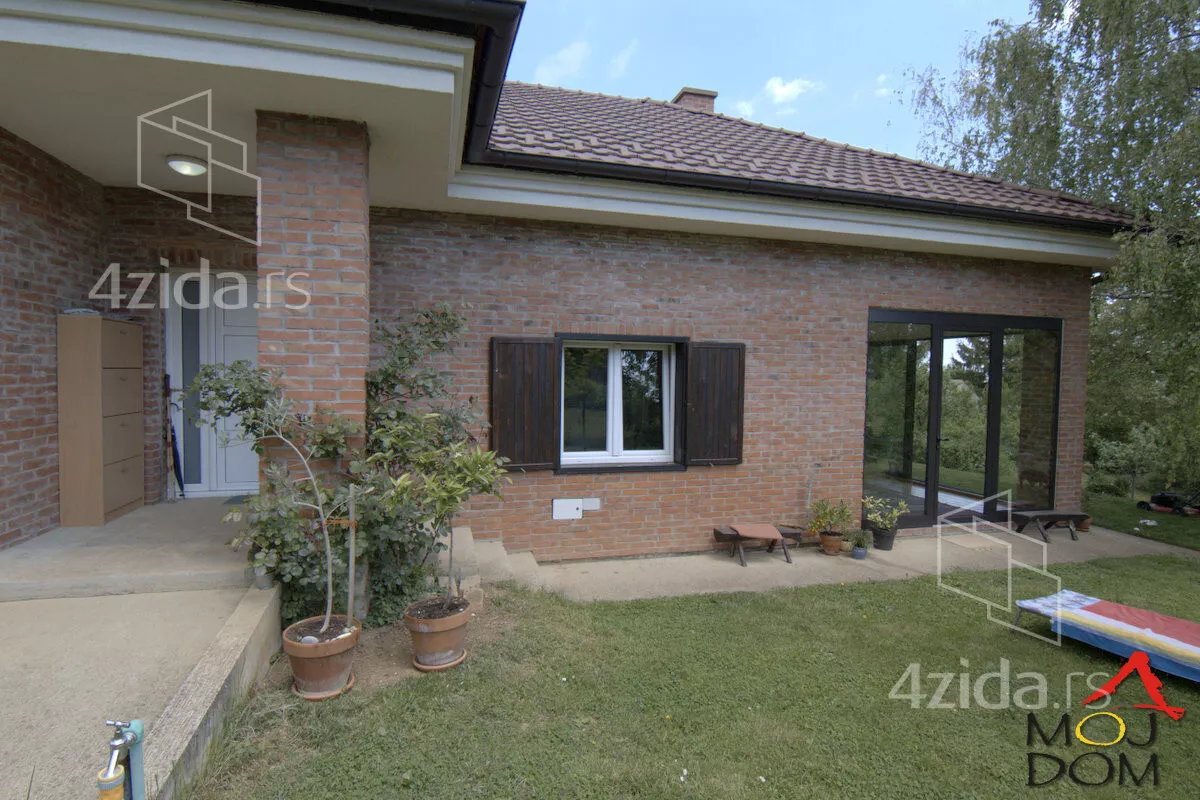 Kuća | 4zida