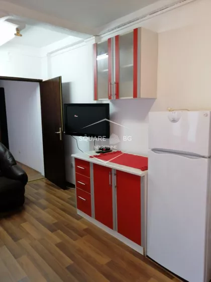 Cetinjska | 4zida.rs